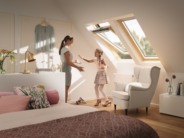 velux jumta logi, bērni, ģimene, velux žalūzijas, interjera dizains