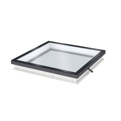 VELUX plakana stikla jumta logs