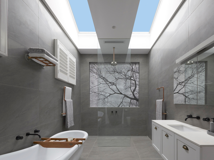 bathroom with skylights thumbnail