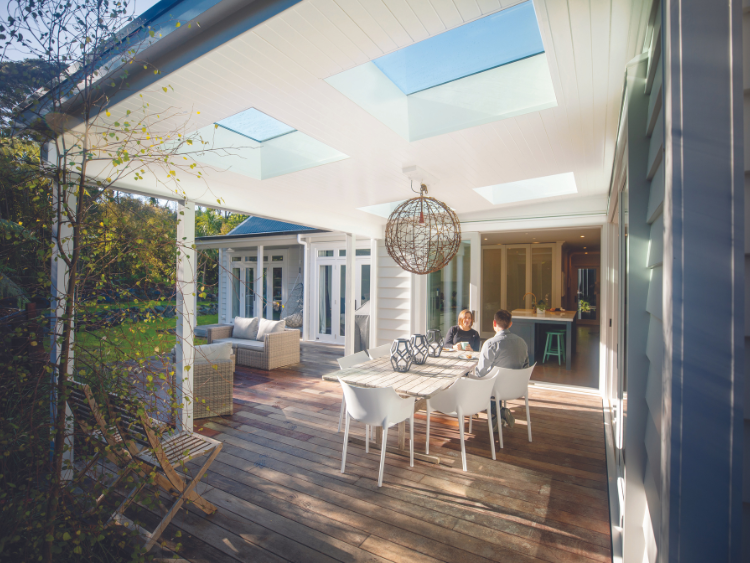 patio with skylights thumbnail